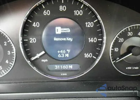 2008 Mercedes-Benz E350 4M Awd z USA, uszkodzony, nr VIN WDBUF87X58B357688